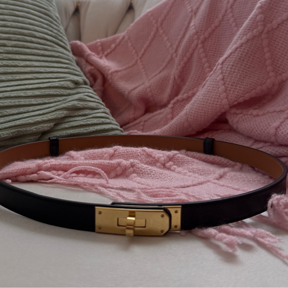 Kelly Black Leather Belt with Gold Turn-Lock Accent